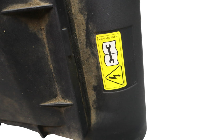 Load image into Gallery viewer, 07-11 Mercedes S550 CL550 Engine Air Intake Cleaner Filter Box Assembly Oem
