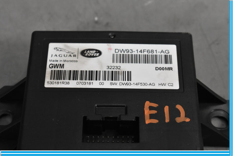 Load image into Gallery viewer, 13-15 Jaguar XJ XJL Captive Consumption Control Module Oem
