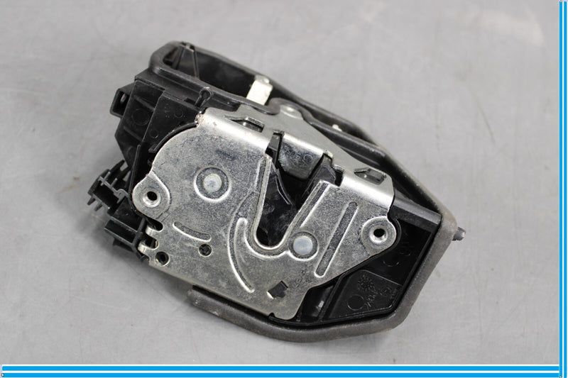 Load image into Gallery viewer, 07-13 BMW X5 E70 Rear Right Passenger Side Door Lock Latch Actuator Oem
