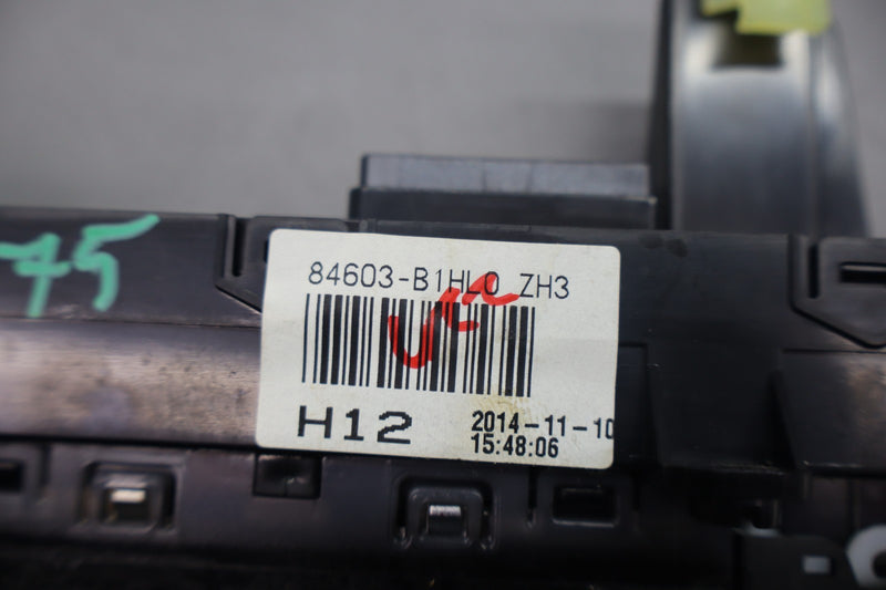Load image into Gallery viewer, 15-16 Hyundai Genesis Center Console Heated Seats Control Switch Panel Oem
