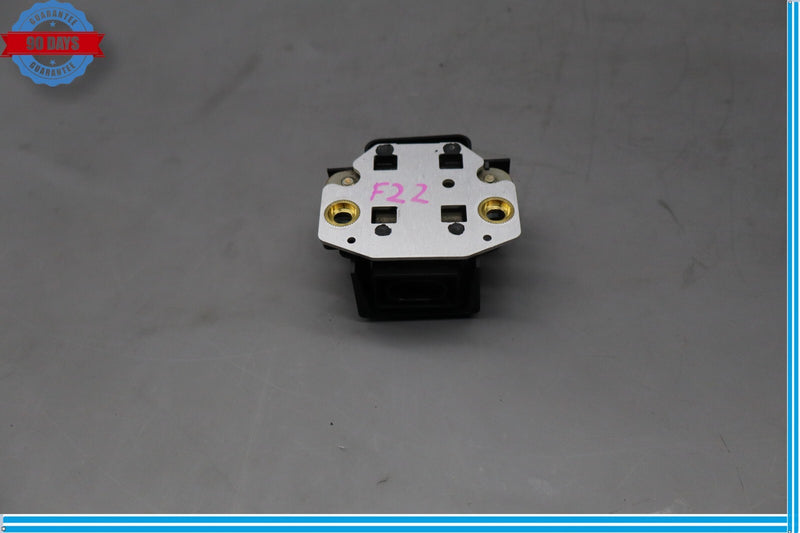 Load image into Gallery viewer, 98-03 Mercedes W210 E430 E320 Yaw Acceleration Rate Sensor 0015404517 Oem
