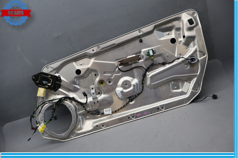 Load image into Gallery viewer, 08-14 Mercedes W204 C250 C300 Front Right Passenger Door Window Regulator Oem

