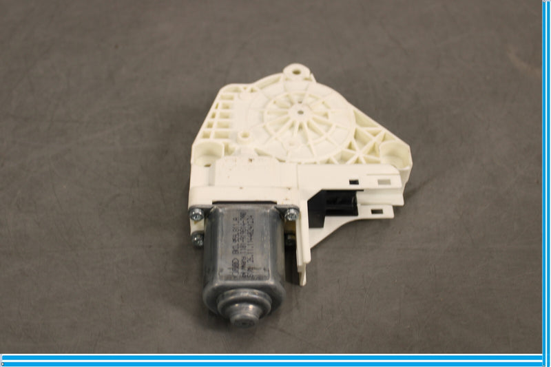 Load image into Gallery viewer, 11-16 Porsche Cayenne Rear Right Passenger Side Door Window Regulator Motor Oem
