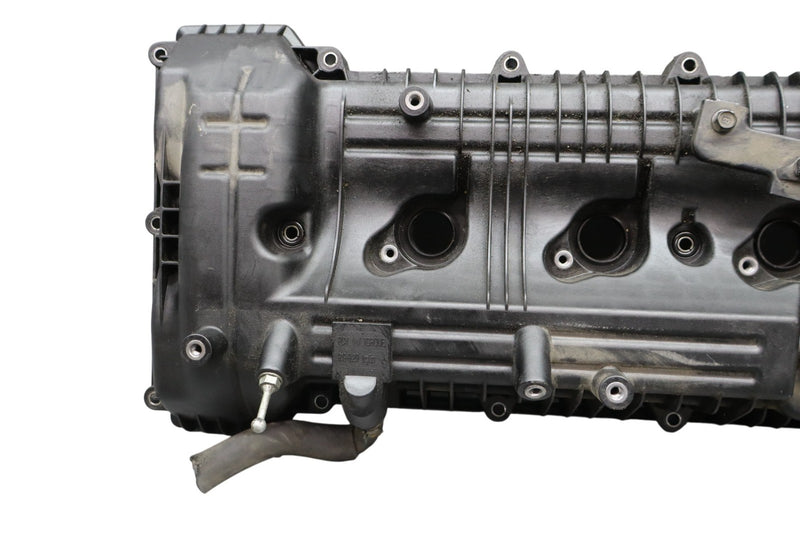 Load image into Gallery viewer, 12-16 Hyundai Equus Sig Right Passenger Side Engine Valve Cover Oem
