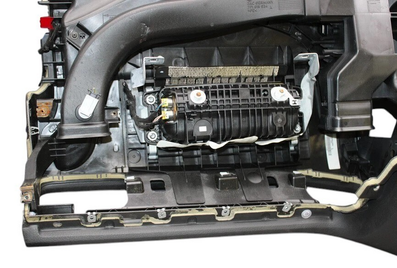 Load image into Gallery viewer, 11-17 Volkswagen Touareg Front Dashboard Instrument Panel Assembly Black Oem
