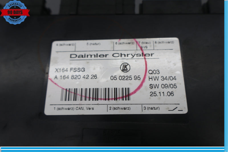 Load image into Gallery viewer, 07-12 Mercedes GL450 GL550 Third Seat Row Power Folding Control Module Oem

