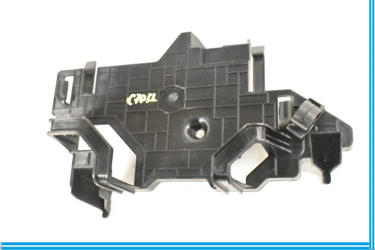 2011-2013 PORSCHE CAYENNE - Front LEFT TRIM / Panel