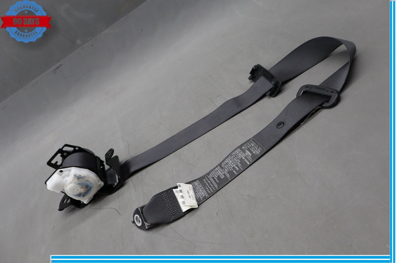 Load image into Gallery viewer, 07-12 Lexus LS460 LS460L XF40 Rear Centre Middle Seat Belt Retractor Oem
