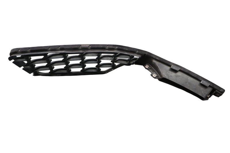 Load image into Gallery viewer, 17–22 Maserati Quattroporte Front Right Side Bumper Grille Cover Mesh Oem
