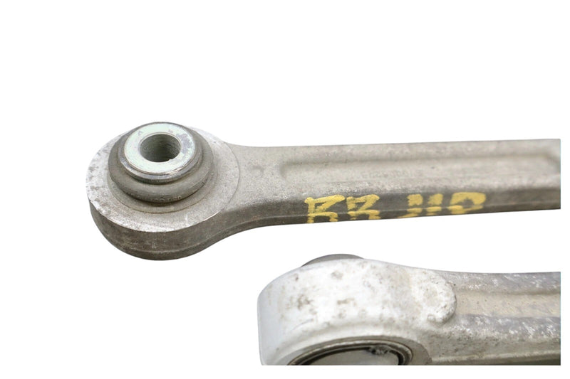 Load image into Gallery viewer, 14-18 Maserati Quattroporte Rear Right Passenger Side Control Arms Set of 3 OEM
