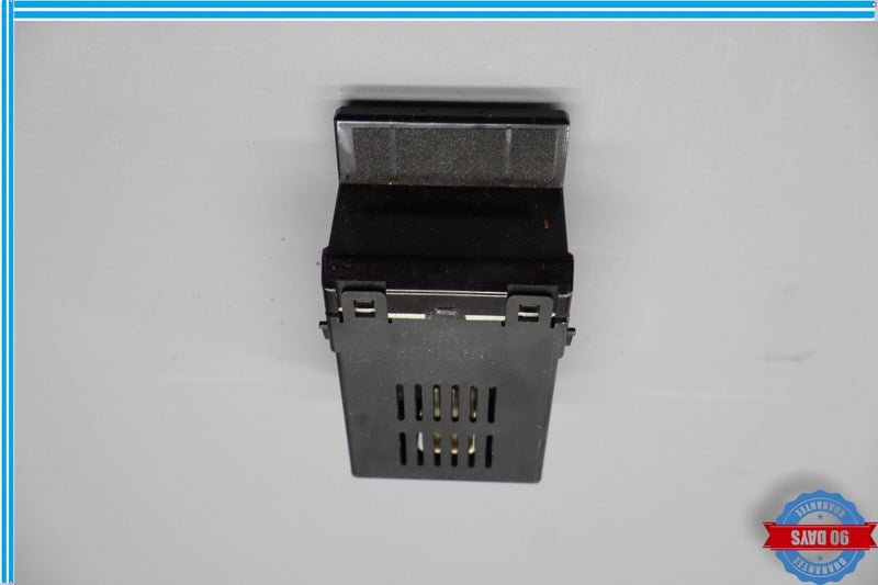 Load image into Gallery viewer, 07-09 Lexus XF40 LS460 Dashboard Dash Digital Clock Assembly 83910-50050 Oem
