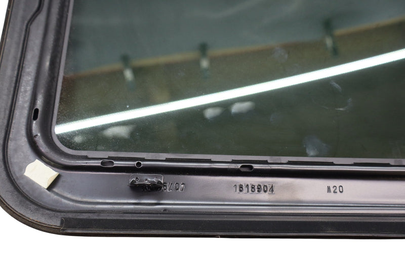 Load image into Gallery viewer, 03-13 Maserati Quattroporte S GT S M139 Sunroof Sun Roof Glass Oem
