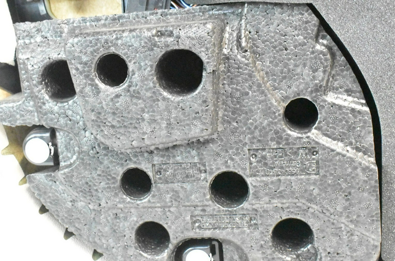 Load image into Gallery viewer, 14-22 Maserati Ghibli M157 Front Right Passenger Side Interior Door Panel Oem
