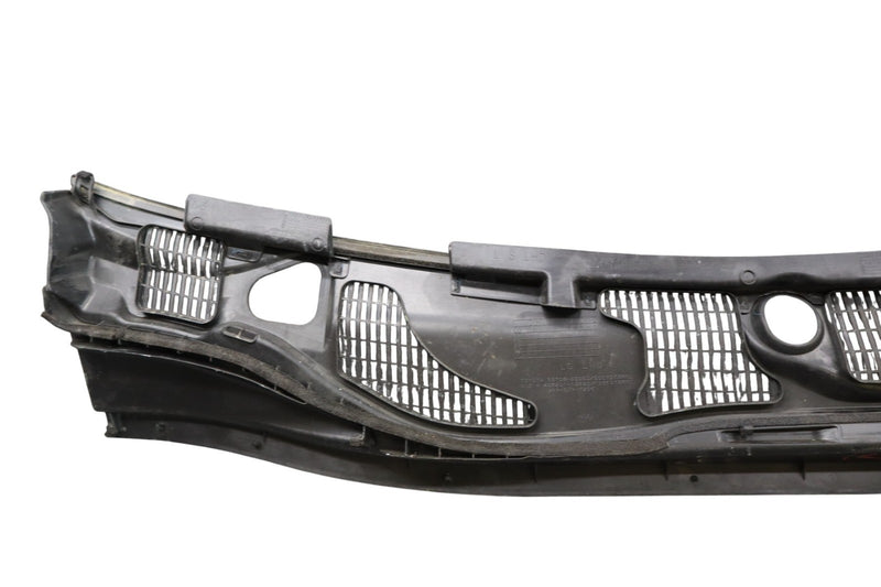 Load image into Gallery viewer, 07-12 Lexus XF40 LS460 Windshield Wiper Cowl Panel Cover Trim 5570850050 Oem
