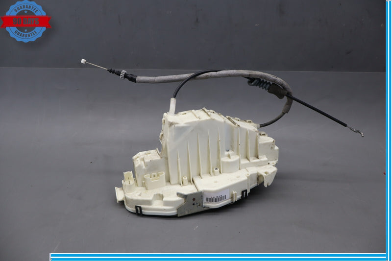 Load image into Gallery viewer, 07-13 Mercedes W221 S550 S400 Rear Right Door Lock Latch Actuator 2217307835 Oem
