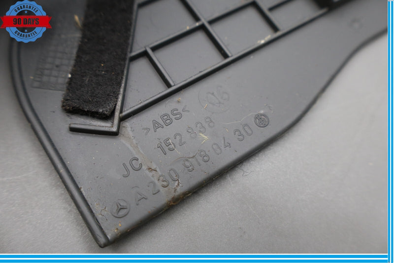Load image into Gallery viewer, 03-06 Mercedes S600 SL500 SL500 W220 Right Passenger Side Seat Trim Black Oem

