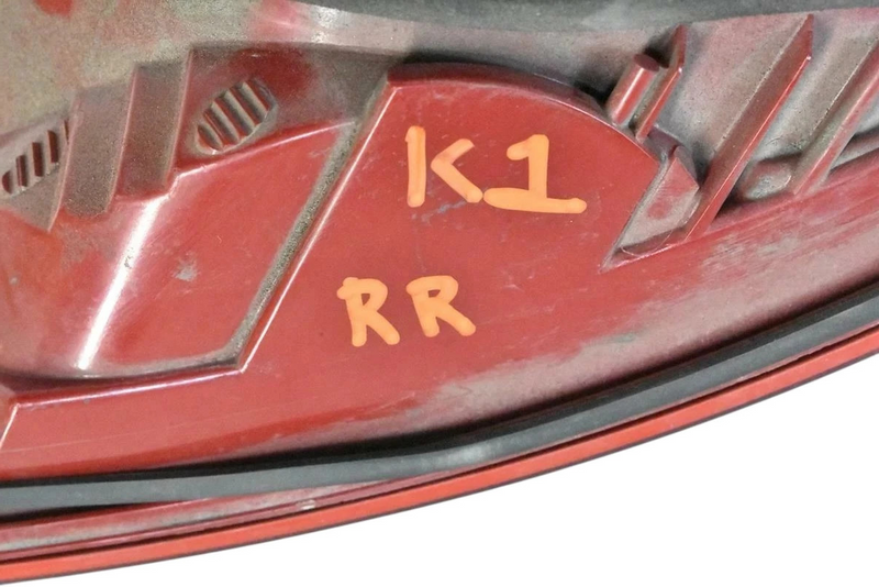 Load image into Gallery viewer, 08-11 Mercedes W204 C300 C350 Rear Right Side Tail Light Lamp A2048200264 Oem

