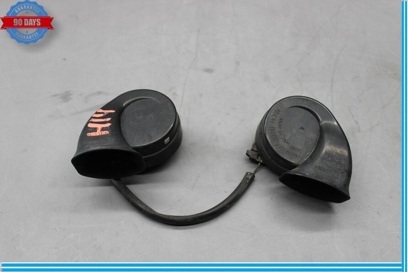 Load image into Gallery viewer, 02-10 Lexus SC430 Horn Set High And Low Note Horns 86520-24050 Oem
