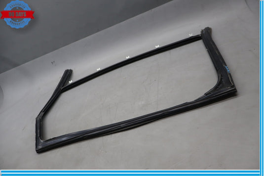 14-17 Land Rover Range Sport Rear Right Side Door Window Rubber Impact Strip Oem