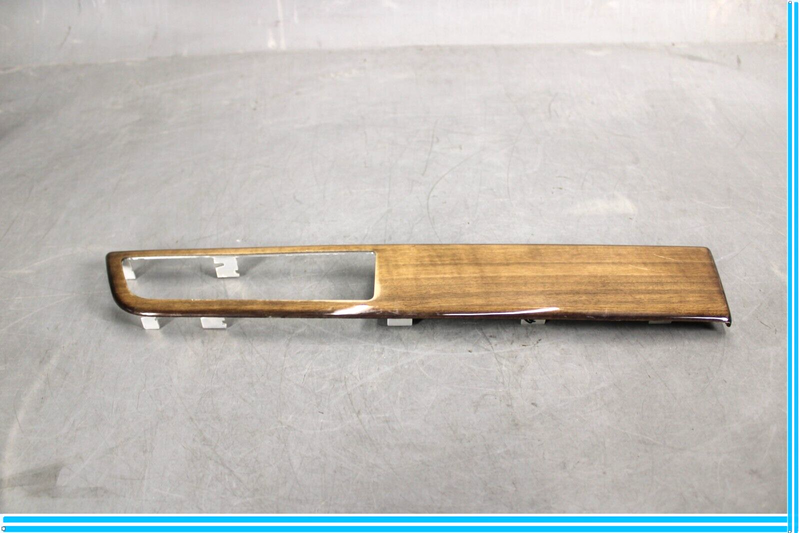 Load image into Gallery viewer, 10-13 Land Rover Range Rover Sport Front Right Side Door Interior Trim Panel Oem
