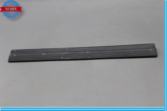 10-18 Mercedes CLS400 E350 Front Right Door Sill Scuff Plate Trim Cover Oem