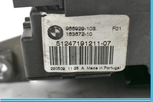 09-15 BMW F01 F02 750i 750Li Rear Trunk Lid Upper Power Lock Latch Actuator OEM