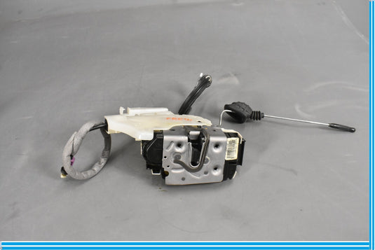 12-18 Mercedes CLS550 W218 Front Right Passenger Side Door Lock Actuator Oem