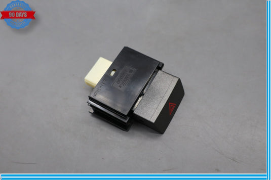 07-09 Lexus LS460 LS600h Front Hazard Warning Signal Switch 84330-50010 Oem