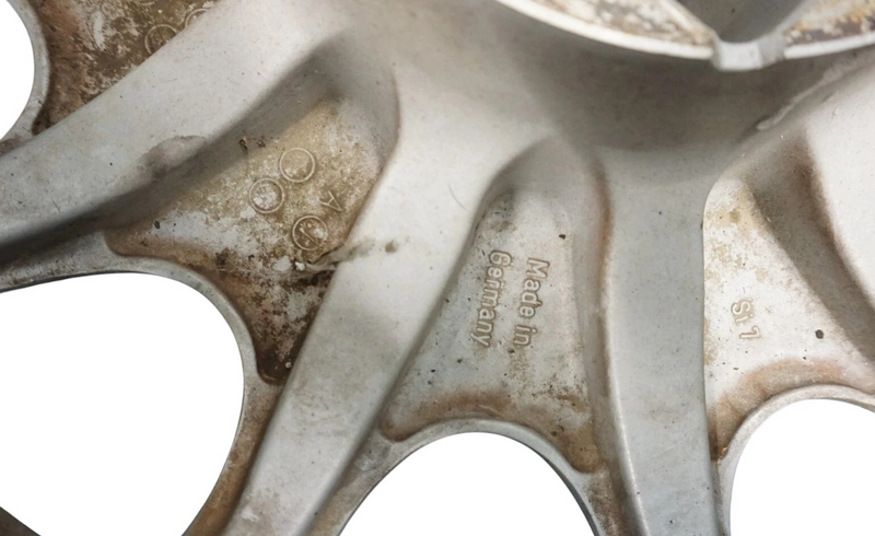 Load image into Gallery viewer, 90-02 Mercedes R129 SL500 SL600 8Jx16" R16 Alloy Wheel Rim Silver 1294010702 OEM

