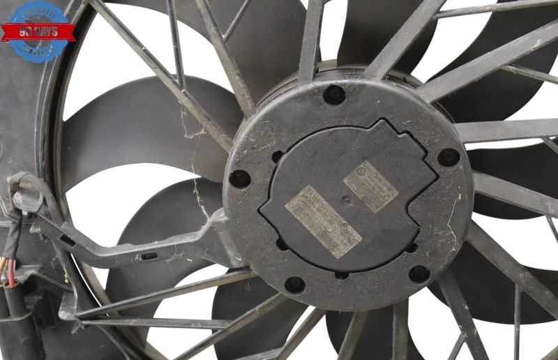 Load image into Gallery viewer, 04-05 BMW 645Ci E63 Engine Radiator Condenser Cooling Fan Assy 17427514314 Oem
