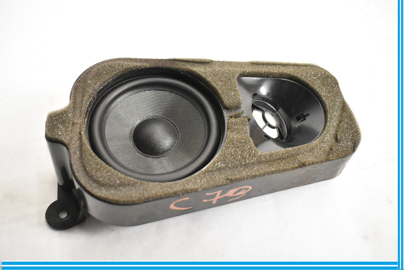 Load image into Gallery viewer, 07-10 BMW X5 E70 OEM REAR D PILLAR TRUNK SPEAKER SPEAKERS
