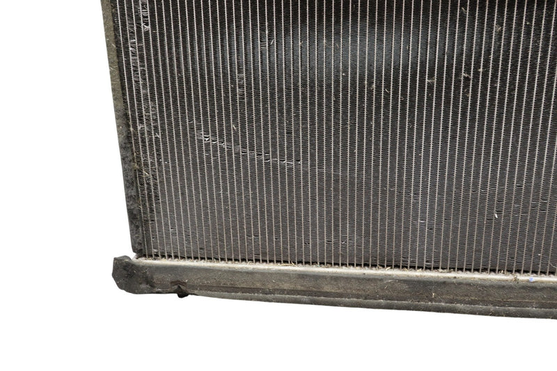 Load image into Gallery viewer, 01-06 Lexus LS430 4.3L Front Engine Cooling Radiator Assembly 4221723823F Oem
