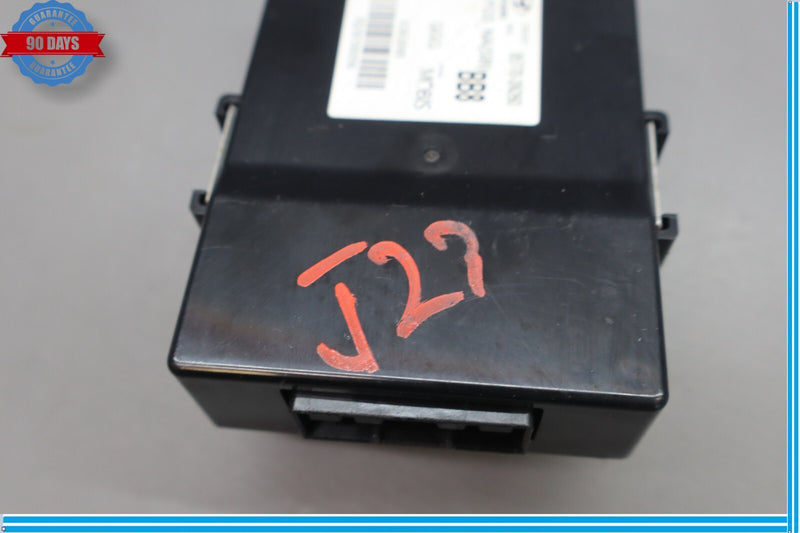 Load image into Gallery viewer, 11-13 Hyundai Equus Park Assist Blind Spot Control Module 957703N260 Oem
