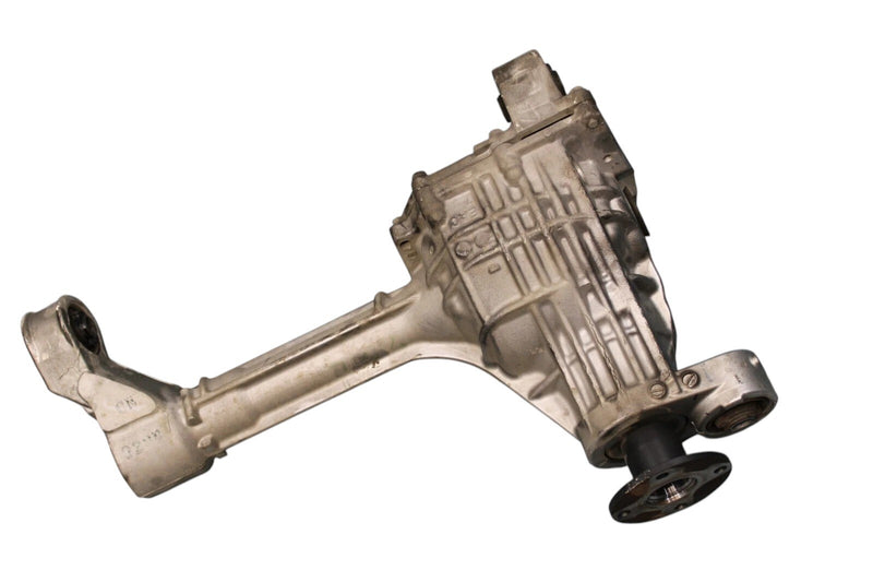 Load image into Gallery viewer, 14-20 Infiniti QX80 Front Axle Diff Differential Carrier Assembly 38510EA000 Oem
