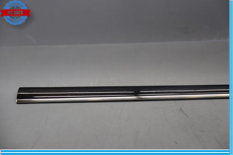 Load image into Gallery viewer, 00-06 Mercedes S500 S600 Front Left Driver Side Exterior Door Trim Molding Oem
