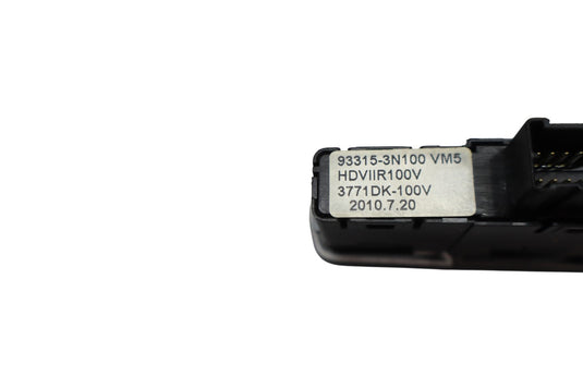 11-13 Hyundai Equus SIG Left Side Seat Heat Switch Control 933153N100 Oem