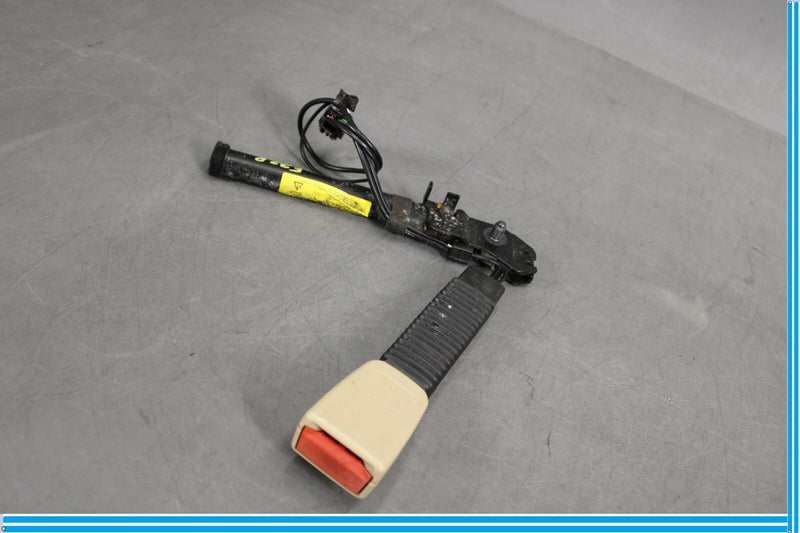 Load image into Gallery viewer, 09-11 Jaguar XF XFR X250 Front Left Driver Seat Belt Buckle SEL Oem
