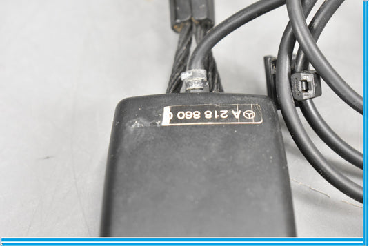 12-18 Mercedes CLS550 W218 Front Right Passenger Side Seat Belt Buckle Oem