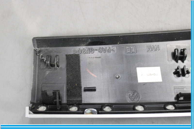 Load image into Gallery viewer, 09-15 BMW 750Li F01 F02 Right Passenger Side Dash Dashboard Trim Panel Oem

