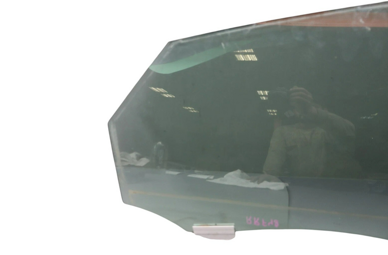 Load image into Gallery viewer, 10-19 Jaguar XJL X351 Rear Right Passenger Side Window Door Glass C2D14854 Oem
