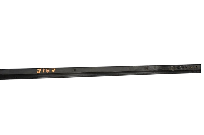 Load image into Gallery viewer, 03-09 Hummer H2 Front Right Side Roof Rack Rail Cover Molding 15101775 OEM
