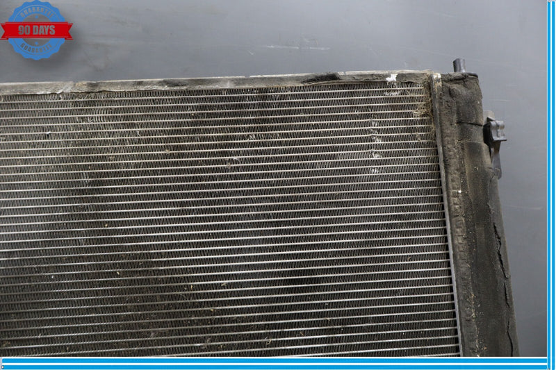 Load image into Gallery viewer, 12-16 Hyundai Equus Front Air Cooler Cooling Radiator Assembly 253103N820 Oem
