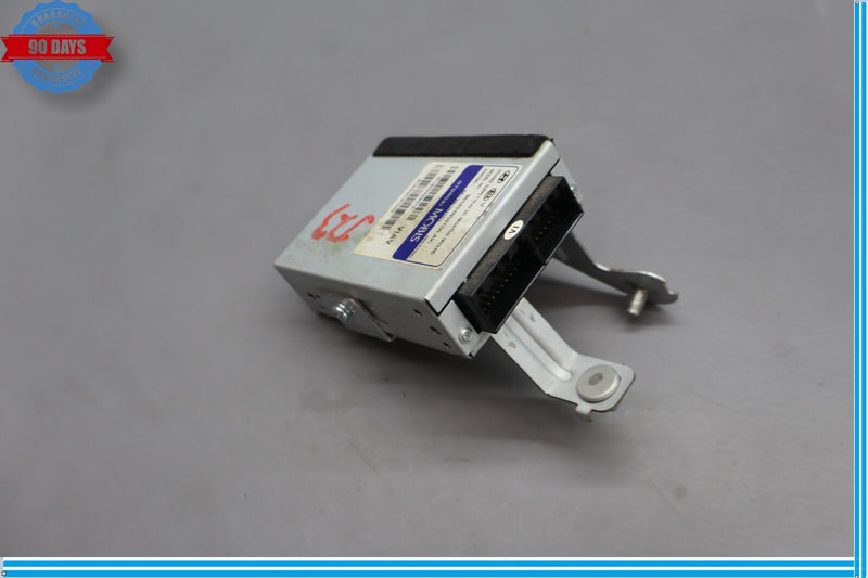 Load image into Gallery viewer, 11-13 Hyundai Equus Dash Instrument Panel USB Interface Control Module Unit Oem
