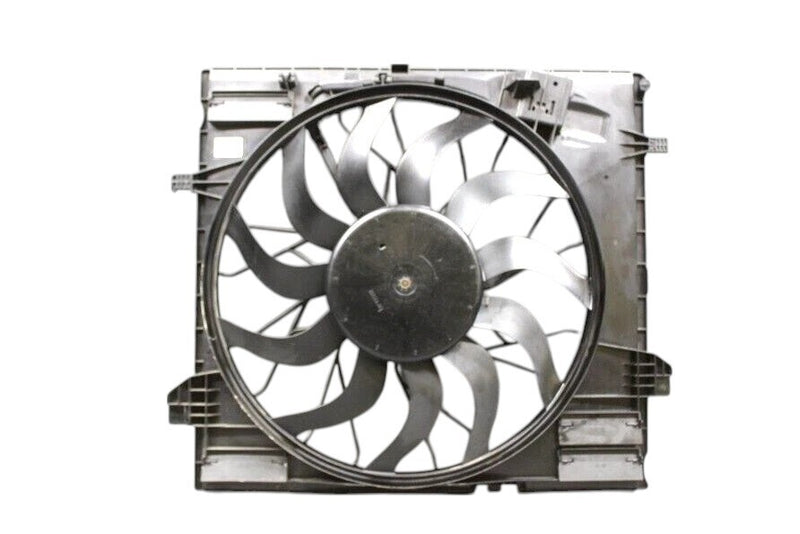 Load image into Gallery viewer, 13-16 Mercedes X166 GL550 GL450 Engine Motor Radiator Cooling Fan Assembly Oem

