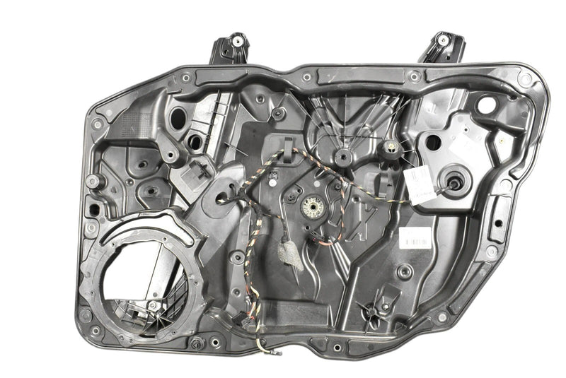 Load image into Gallery viewer, 11-18 Volkswagen Touareg Front Right Passenger Side Seat Window Regulator Oem
