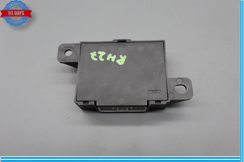 Load image into Gallery viewer, 15-20 Hyundai Genesis Front Right Passenger Side Seat Relay Control Module Oem
