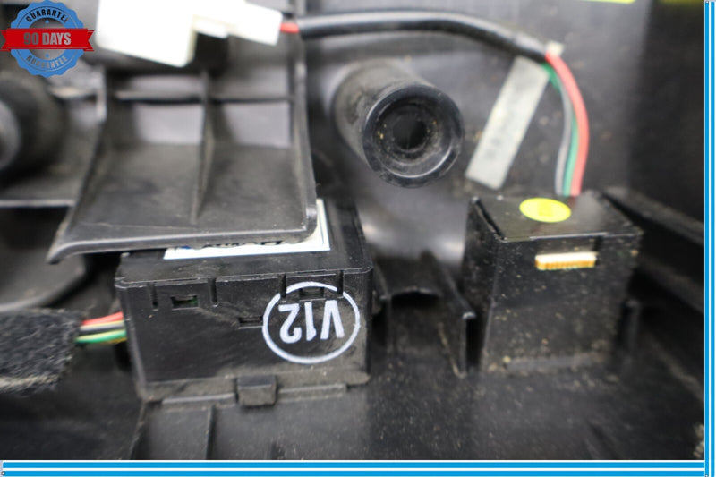 Load image into Gallery viewer, 11-13 Hyundai Equus Front Left Driver Side Steering Wheel Column Cover Trim Oem
