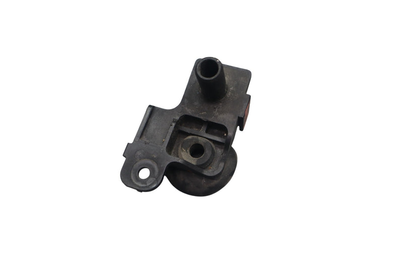 Load image into Gallery viewer, 16-23 Jaguar X260 XF Left Driver Side Fender Mount Support Bracket Oem
