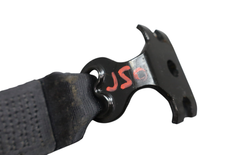 Load image into Gallery viewer, 14-19 Maserati Ghibli Rear Centre Seat Belt Seatbelt Buckle 627121900 Oem
