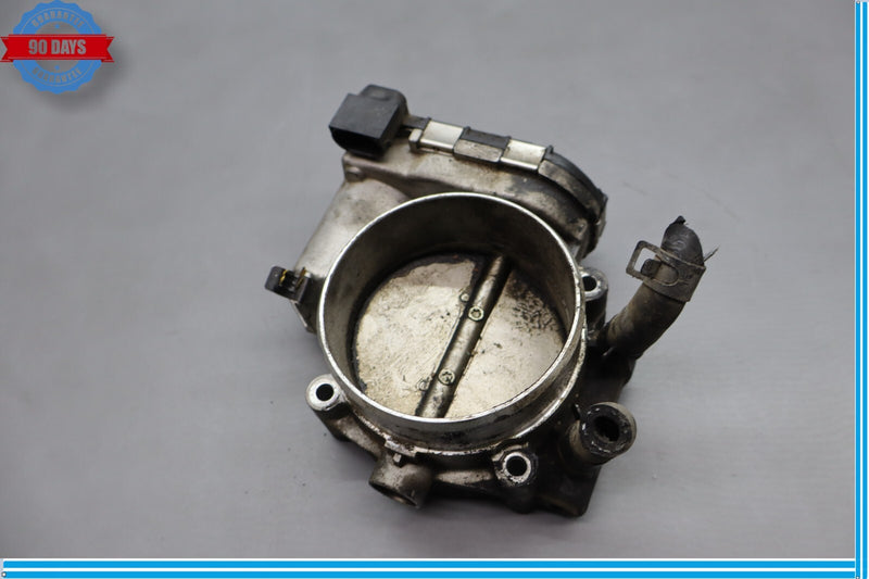 Load image into Gallery viewer, 12-16 Hyundai Genesis Equus Air Inlet Intake Throttle Body 35100-3F100 Oem
